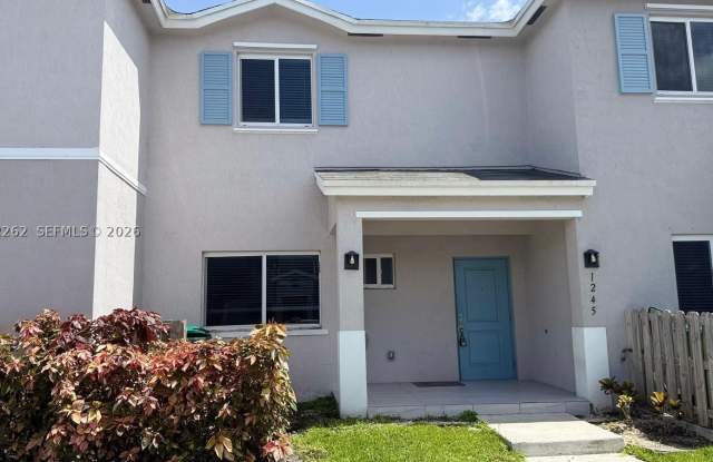1245 NW 3rd Ln photos photos 1245 NW 3rd Ln photos photos