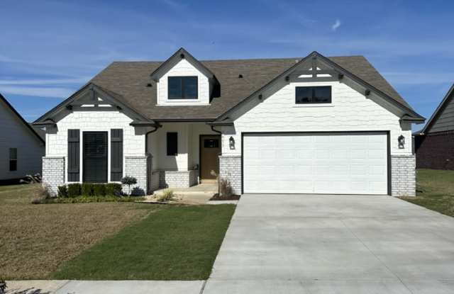 1651 E 140th Pl Gallery 1