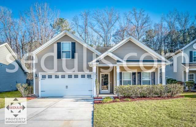 114 Maywood Drive Gallery 1