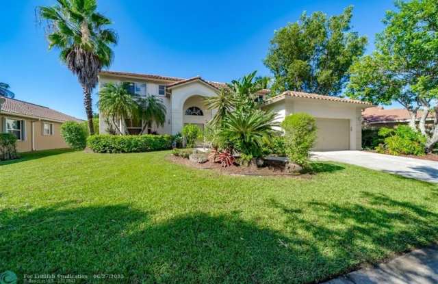 558 Stonemont Dr photos photos