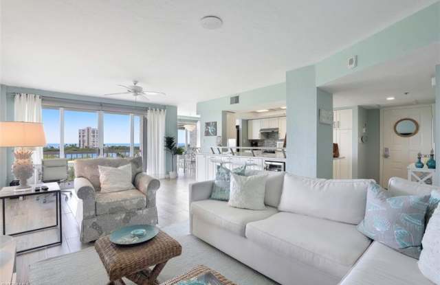 5501 Heron Point Dr unit: 501 photos photos