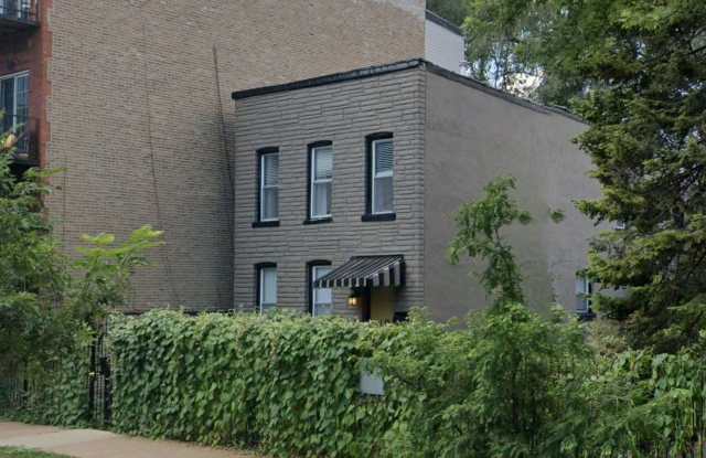 1512 North Maplewood Avenue photos photos