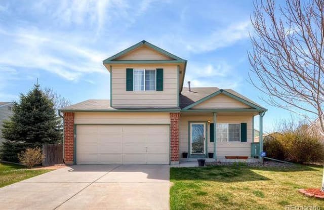 5225 S Netherland Way - 5225 South Netherland Way, Centennial, CO 80015