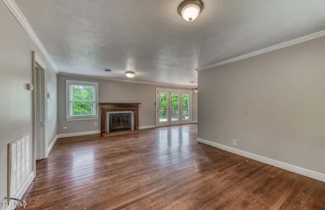 329 Old Stage Trail Gallery 4