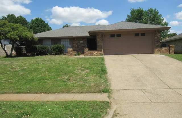 113 Ginger Lane - 113 Ginger Lane, Euless, TX 76039