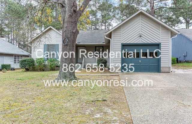 Spacious 3-Bedroom Home for Rent in Fayetteville photos photos