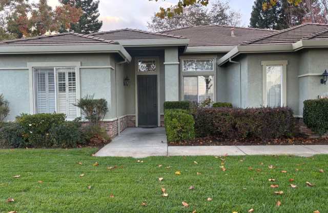 Beautiful 3 Bedroom 3 Bath Home - 4186 Tahoe Vista Drive, Rocklin, CA 95765