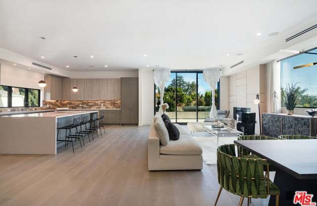 10563 Ashton Ave unit: 2 photos photos