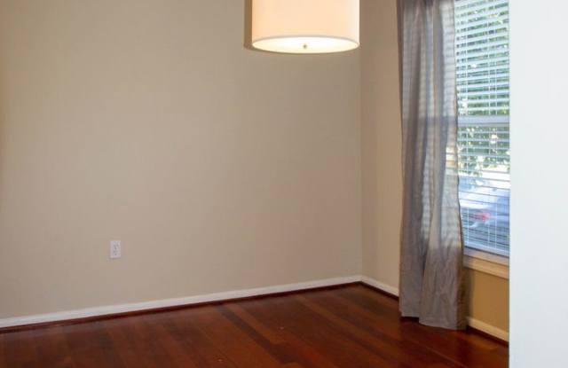 6349 Staghorn Ct. Gallery 3