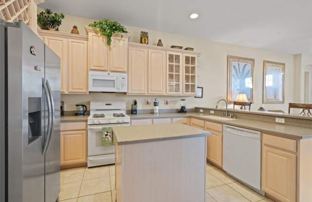 7939 SEA PEARL Circle Gallery 3