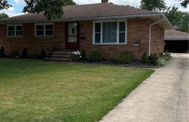 6894 Lalemant Drive photos photos