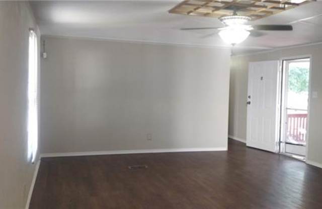 922 Hampton Road Gallery 4