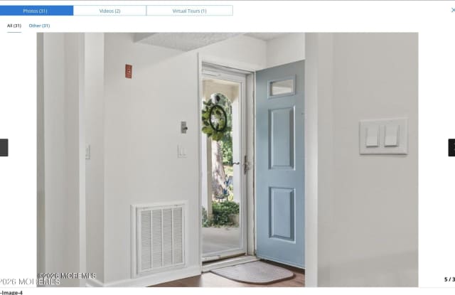 321 Tulip Lane Gallery 2