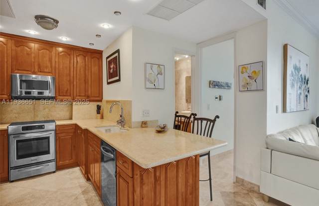 3180 S Ocean Dr Gallery 3