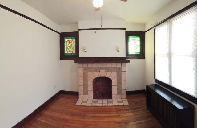 1 Bedroom House in Millvale with Off Street Parking photos photos 1 Bedroom House in Millvale with Off Street Parking photos photos