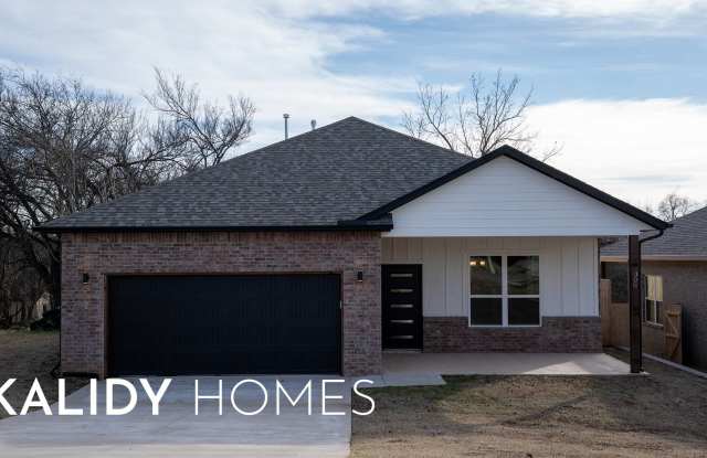 308 West 3rd Street - 308 West 3rd Street, Arcadia, OK 73007