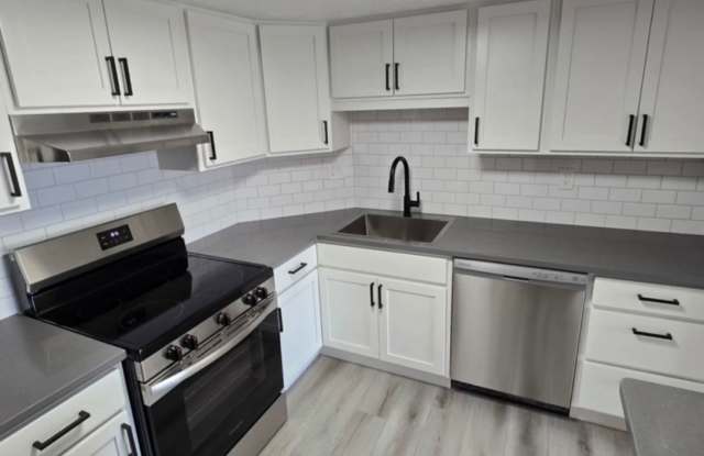 200 West photos photos