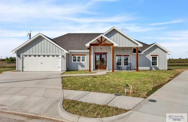 1401 CRYSTAL CIR photos photos