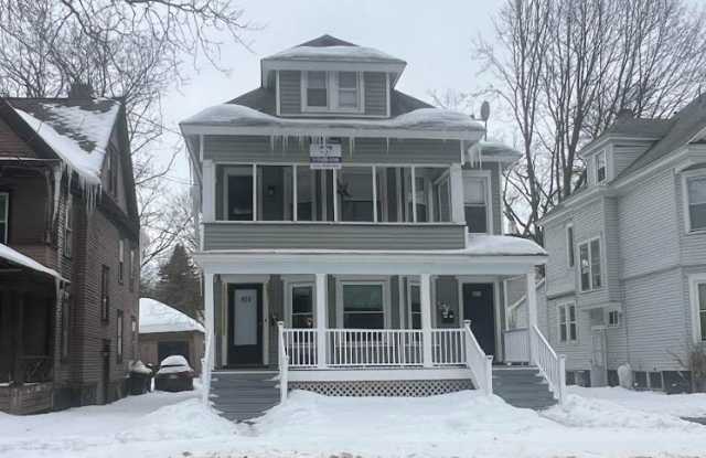 602 Westcott Street - 2 photos photos