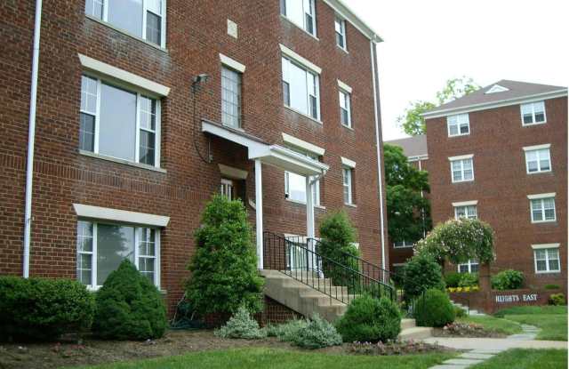 1222 N MEADE STREET photos photos