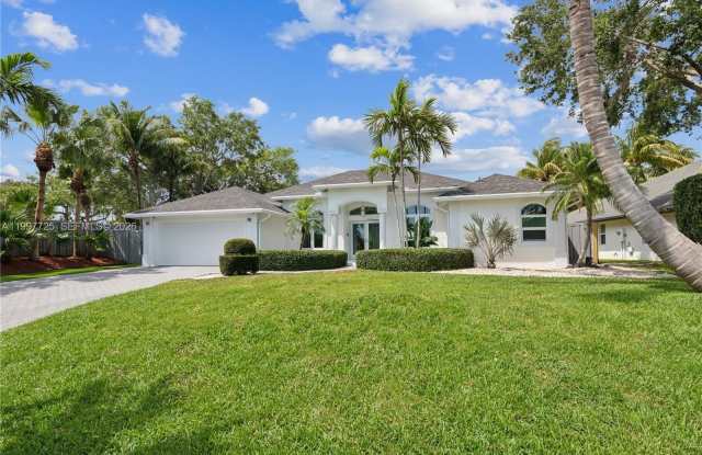 14019 N Miller Dr photos photos