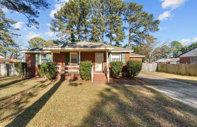 Charming 3-bedroom House - 2629 Gilmerton Road, Chesapeake, VA 23323