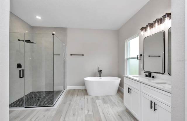 15755 SW 19TH Terrace Gallery 4