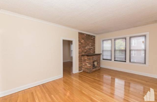3519 N. Racine Ave. photos photos