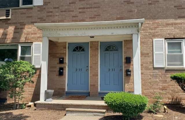 2-31 Virginia Drive B photos photos