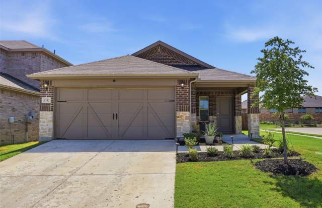 1302 Olivewood Place Gallery 1
