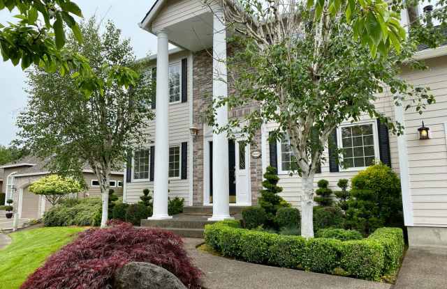 Beautiful custom home in Lakeshore Estates photos photos