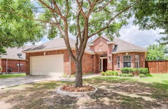 8257 Davis Drive Gallery 2