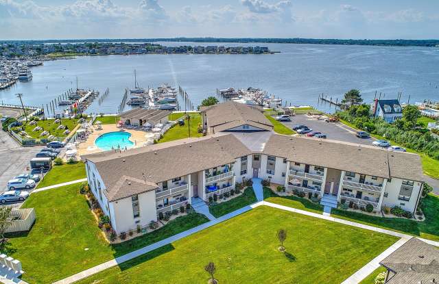 101 Wharfside Drive photos photos