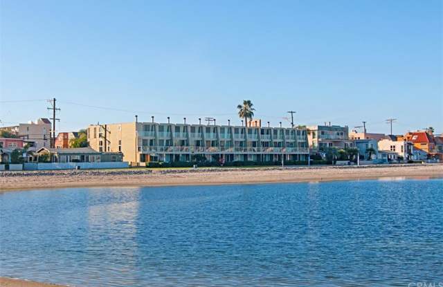 3750 Bayside Gallery 2