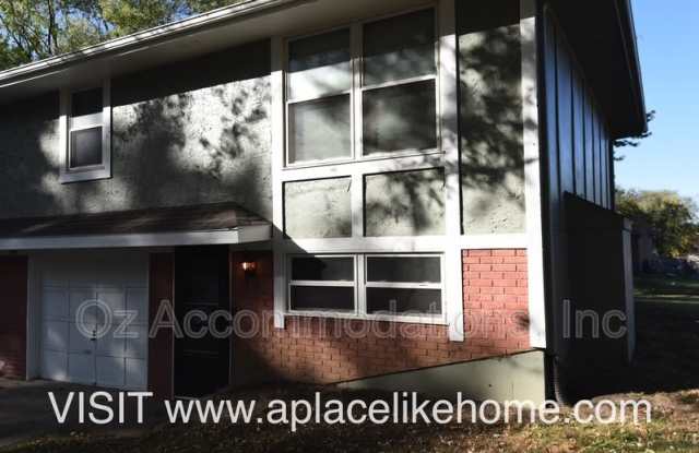 1214 SE 3rd Ter, Apt B Gallery 3