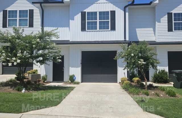 607 POMPANO DR Gallery 1