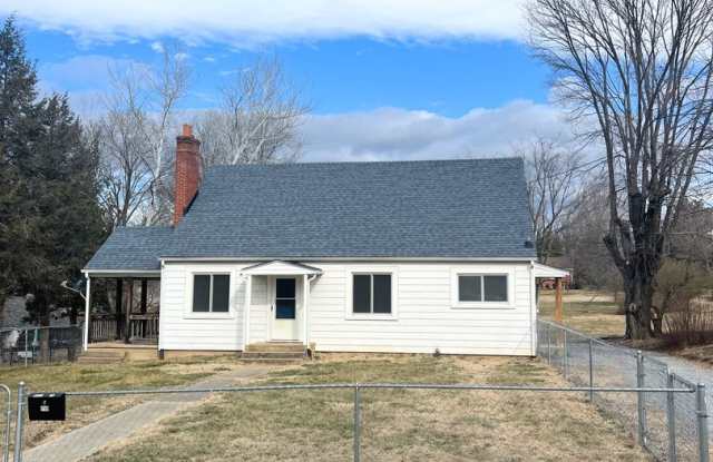 3 Bedroom Home in Bedford Gallery 1