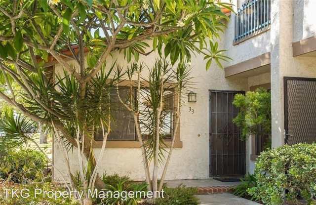 1910 Palmyra #33 - 1910 W Palmyra Ave, Orange, CA 92868
