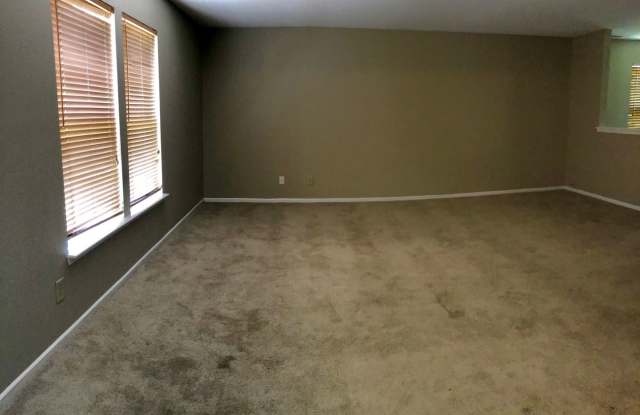 10155 Holly Berry Cir Gallery 3