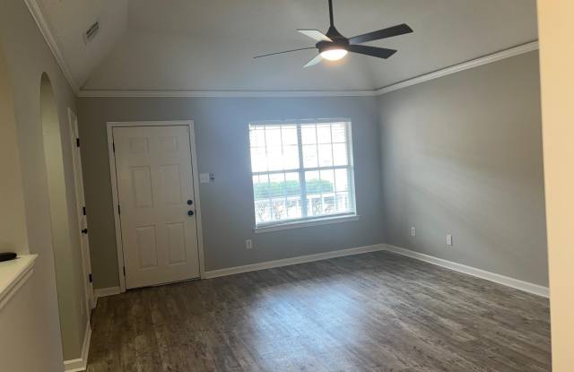 10139 CROSS VALLEY Dr Gallery 4