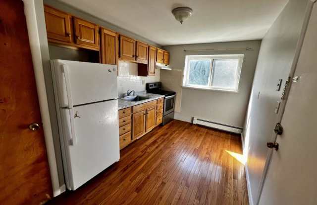 671 River St. photos photos