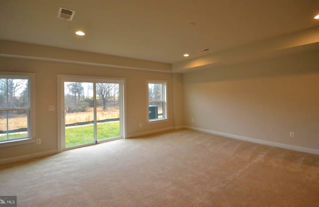22362 EXE SQUARE - 22362 Exe Sq, Brambleton, VA 20148