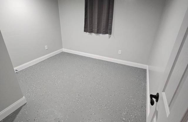 FULLY REMODELED - 4 BED 1 BATH PLUS DETACHED BUILDING AND A CARPORT Gallery 4