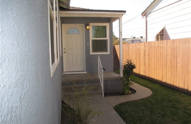 40 55TH Street - 40 55th St, Long Beach, CA 90805