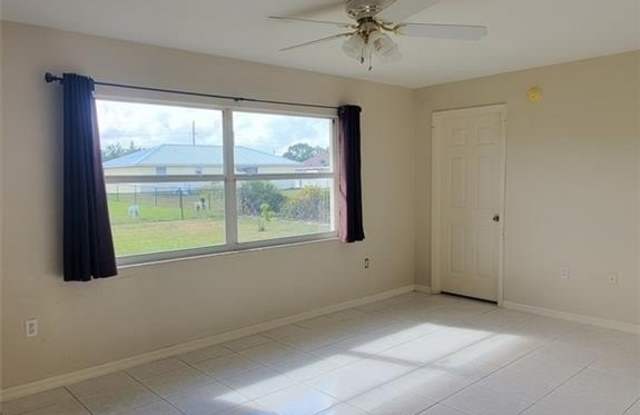 4227 MACKEREL Drive Gallery 4