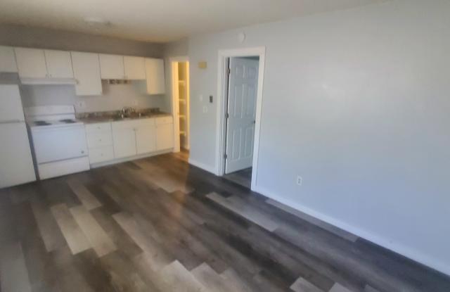 1112 Liberty St - 1112 Liberty Street, La Crosse, WI 54603