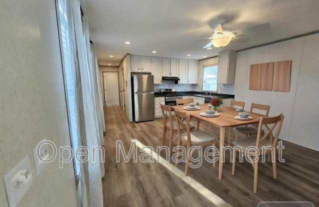 725 S 12th St photos photos