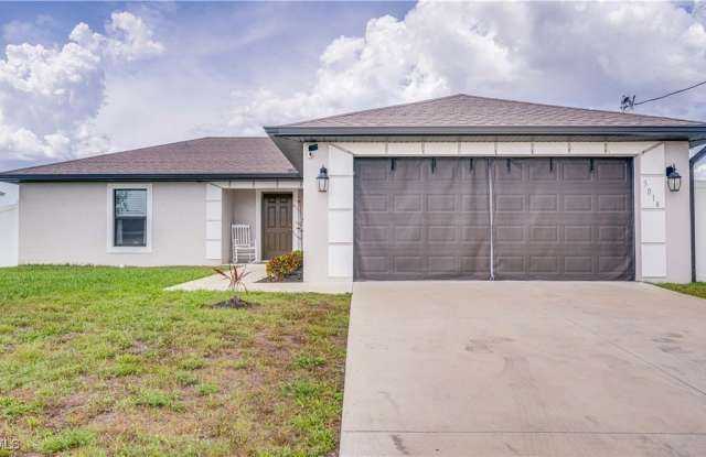 3014 13th Street SW photos photos