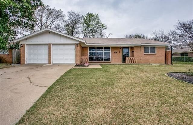 7025 Shauna Drive - 7025 Shauna Drive, North Richland Hills, TX 76180