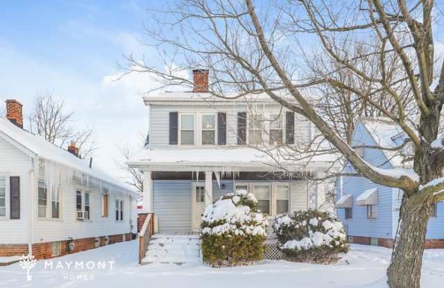 26431 Shoreview Avenue - 26431 Shoreview Avenue, Euclid, OH 44132